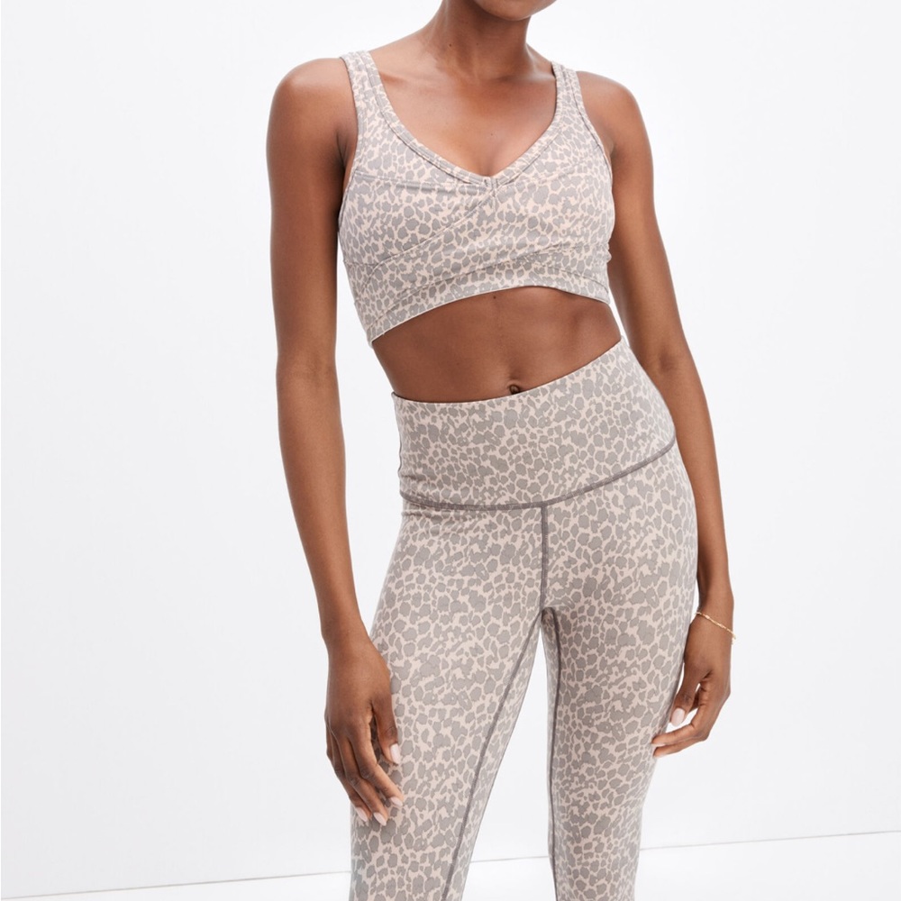 Varley rose motion spots wrap sports bra and let’s move leggings
